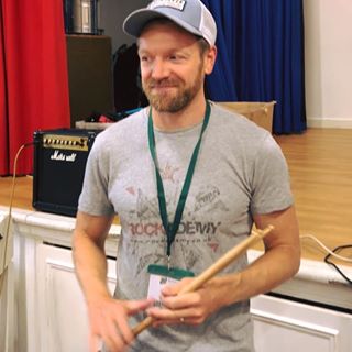 Leigh Jones's avatar