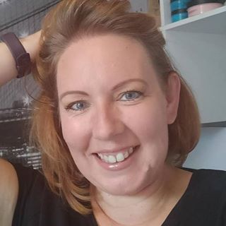 Nicola Holland's avatar