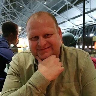 Daniel Crook's avatar