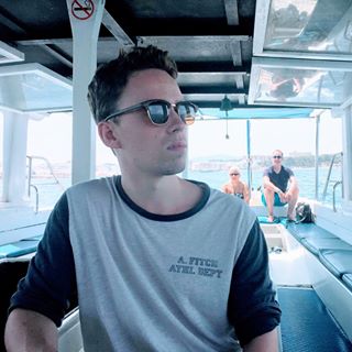 Christopher Mills's avatar