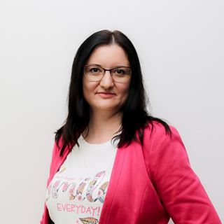 Olesya Voloshko's avatar