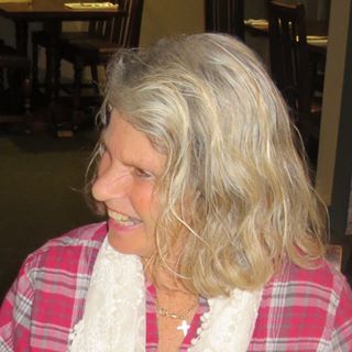 Linda Napier's avatar
