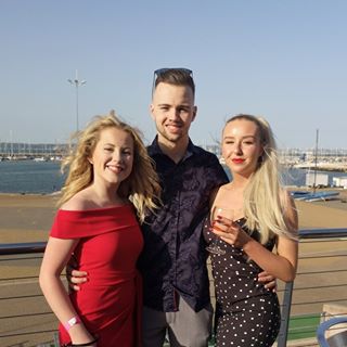 Oliver Mills's avatar