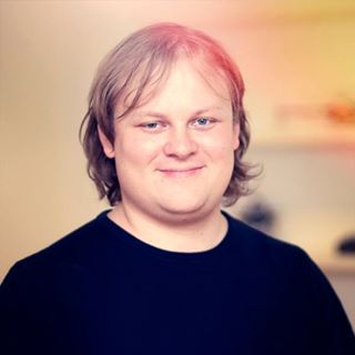 Albert Varaksin's avatar