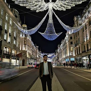 Adam Hussain's avatar