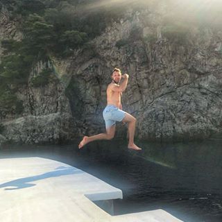 Anthony Horswell's avatar
