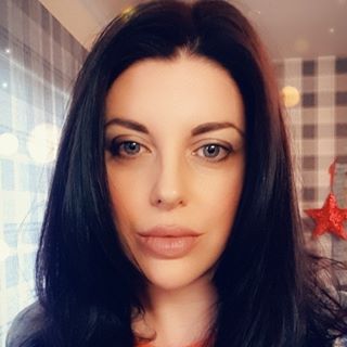 Vicky McDonald's avatar