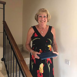 Claire Weedon's avatar