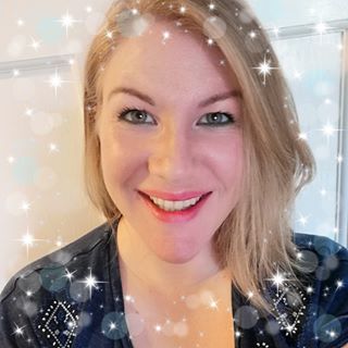 Holly Reid-Foster's avatar