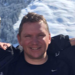 Darren Winter's avatar