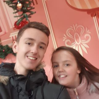 Ashley Poole's avatar