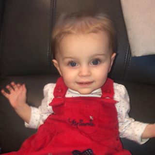 Clare Rowett's avatar