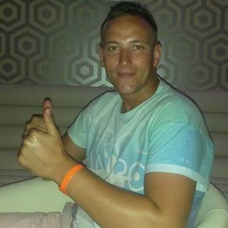 Darren Mc Laughlin's avatar