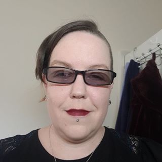 Niki Thomson's avatar