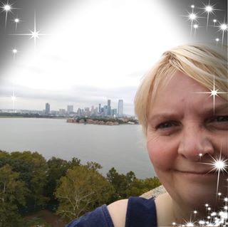 Sarah Fothergill's avatar