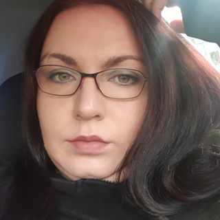 Holly Ryder's avatar