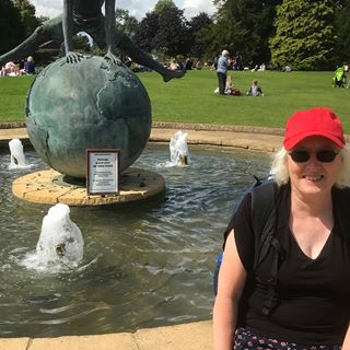 Heather Rowell's avatar