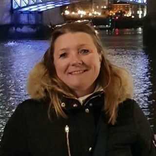 Anne Fields's avatar