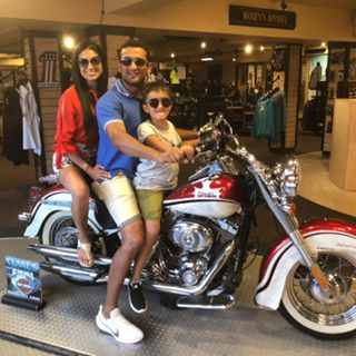 Edgar Rivera's avatar