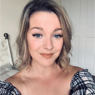 Lucy Holehouse's avatar