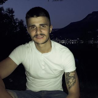 James Plaka's avatar