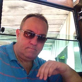 Stuart Wilson's avatar