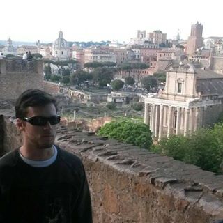 Albert Va's avatar