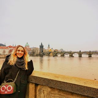 Anca Tanase's avatar