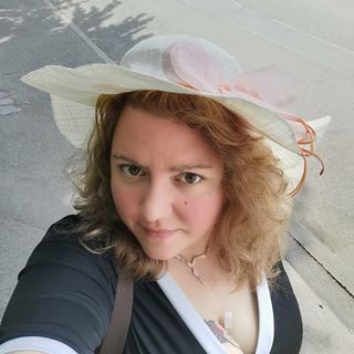 Ivett Molnar's avatar