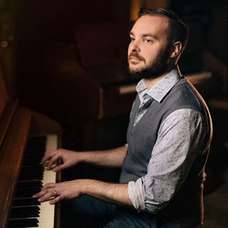 Chelo Lutter-Paz's avatar