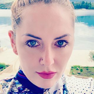 Daria Karolak's avatar