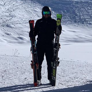 Lee Mostari's avatar