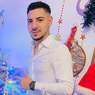 Andrei Velea's avatar