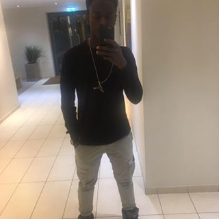 Jimmy Ericus Wayne's avatar