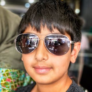 Charlie Chanawala's avatar