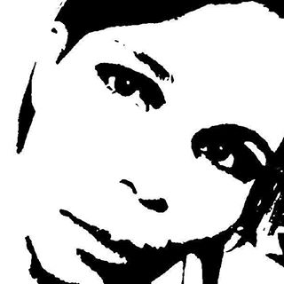 Leia Maras's avatar