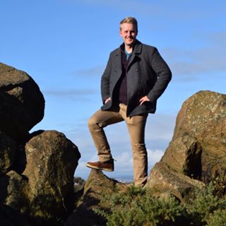 Ollie Lomax's avatar