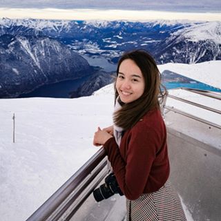 Yumi Loh's avatar