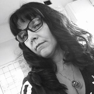 Sian Louise's avatar