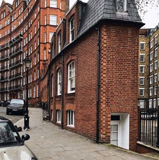 Madlen Kvaratskhelia's avatar