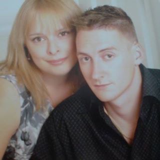 Vicky Mills's avatar