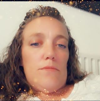 Joanne Lewis's avatar