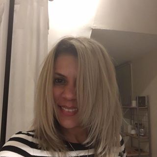 Stella Barros's avatar