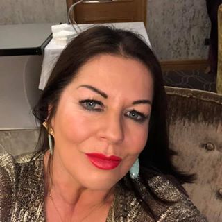 Julie Millest's avatar