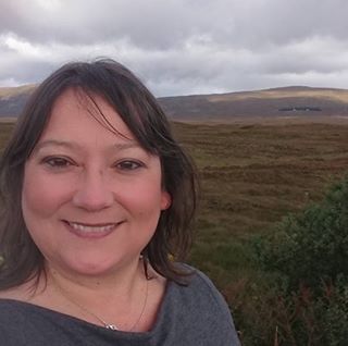 Helen C Mitchell's avatar