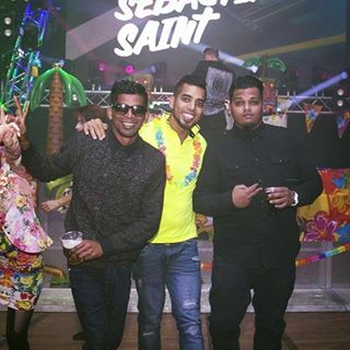 Clyde Fernandes's avatar