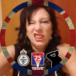 Kate Parkinson's avatar