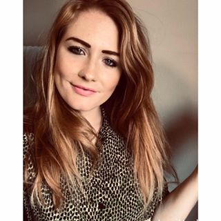 Stephanie Hills's avatar