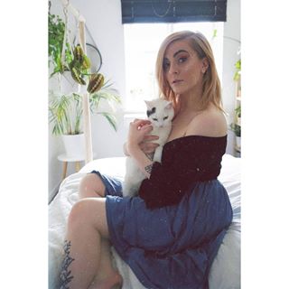 Amy Faye Loosley's avatar