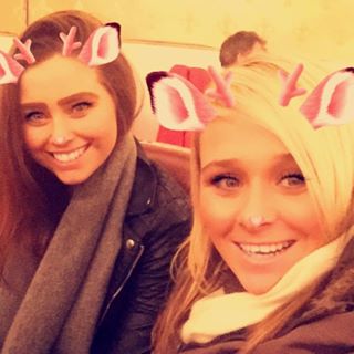 Jade Elliott's avatar